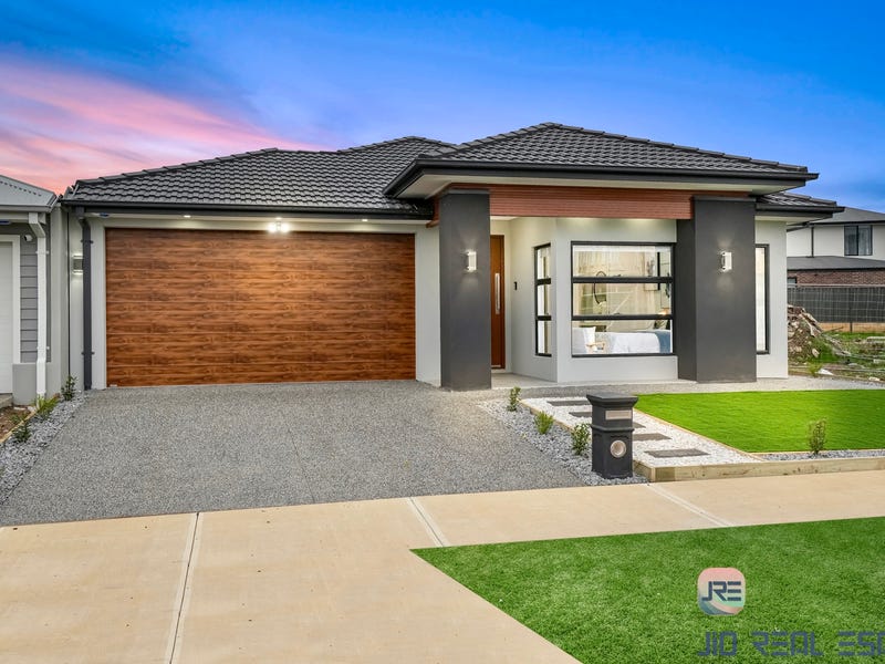 32 Window Road, Tarneit VIC