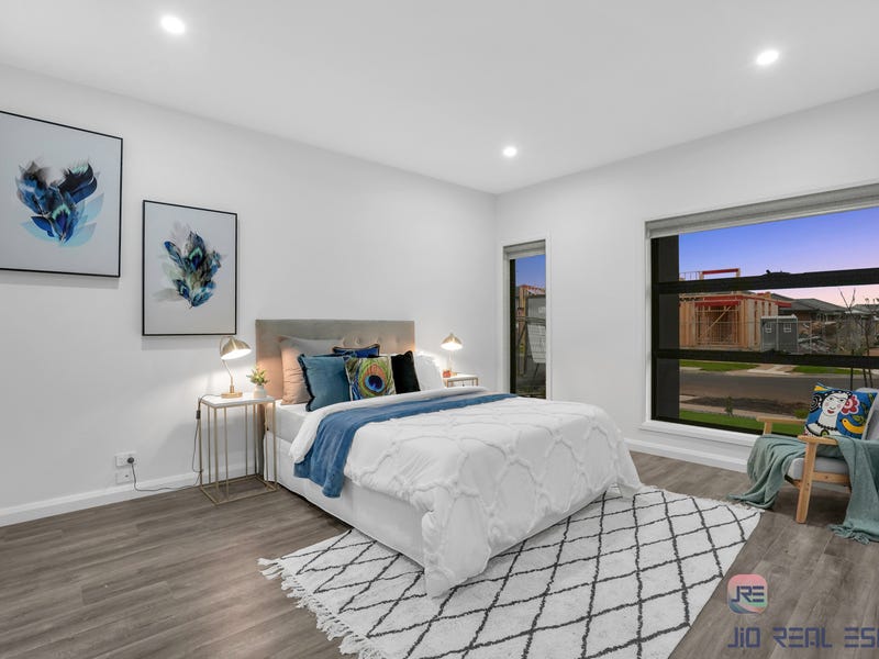 32 Window Road, Tarneit VIC