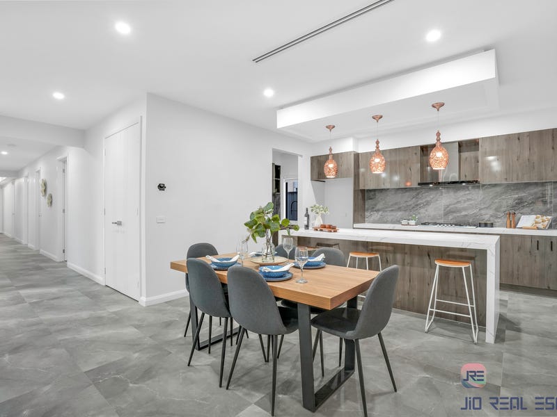 32 Window Road, Tarneit VIC