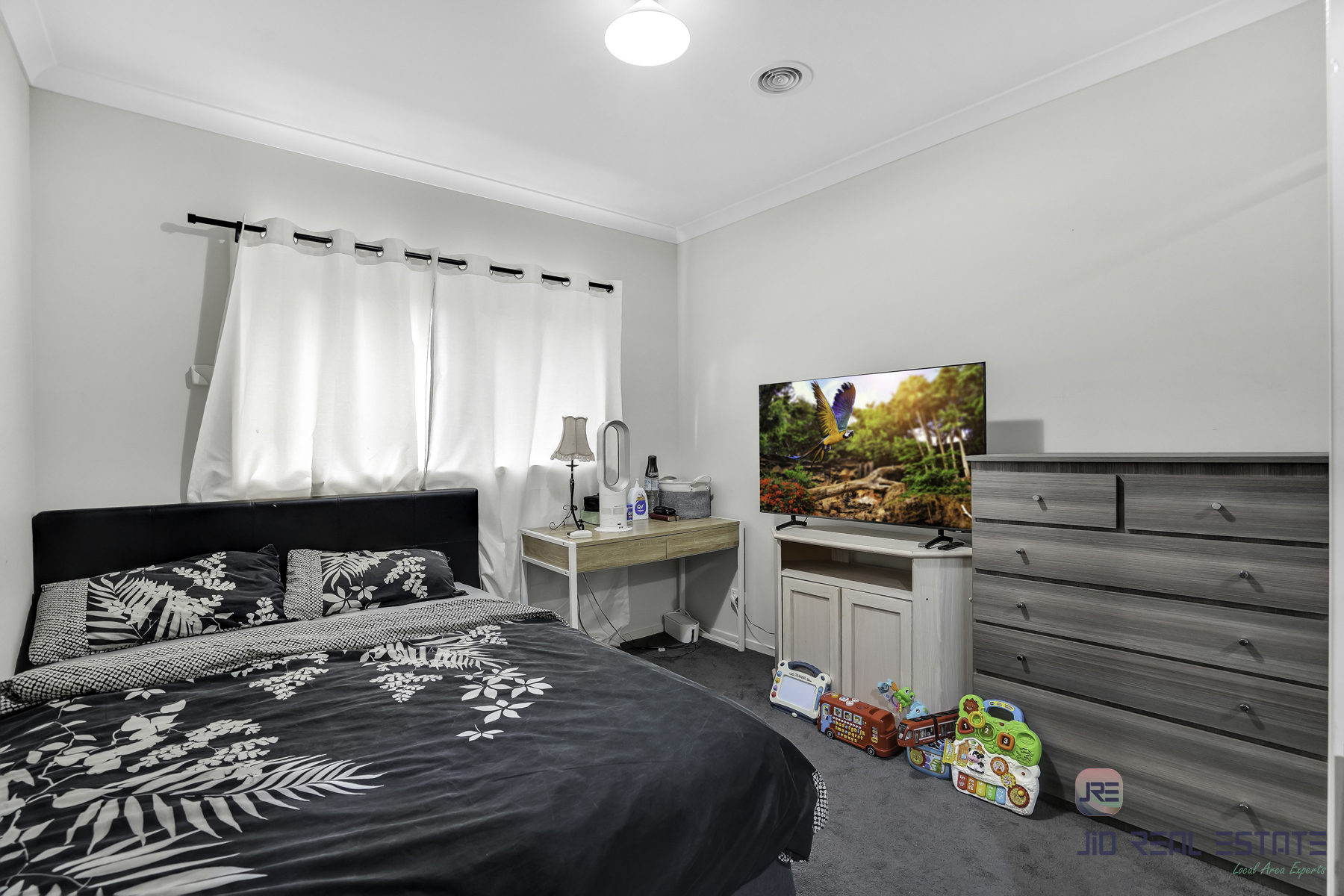 12 Mossman Grove, Cobblebank VIC
