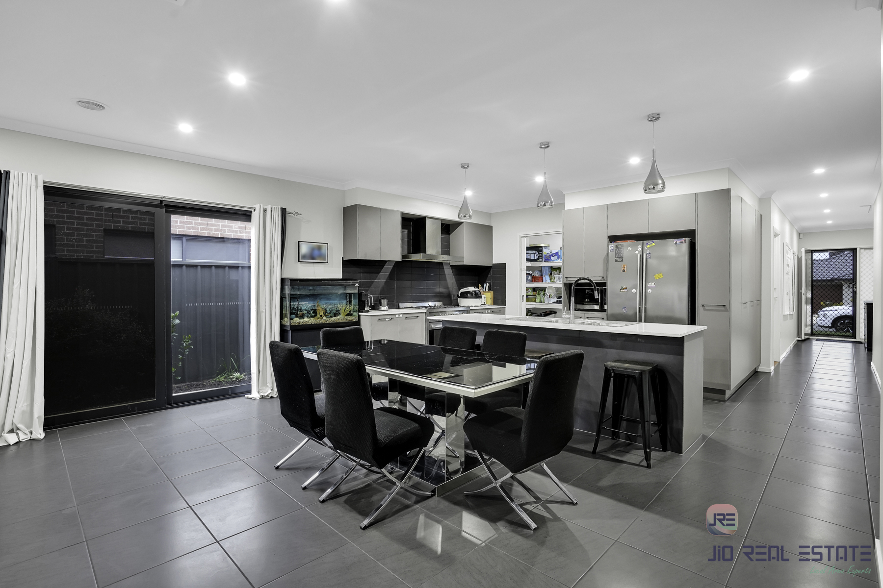12 Mossman Grove, Cobblebank VIC