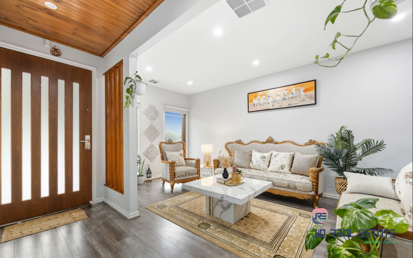 44 Riverside Concourse, Cobblebank VIC