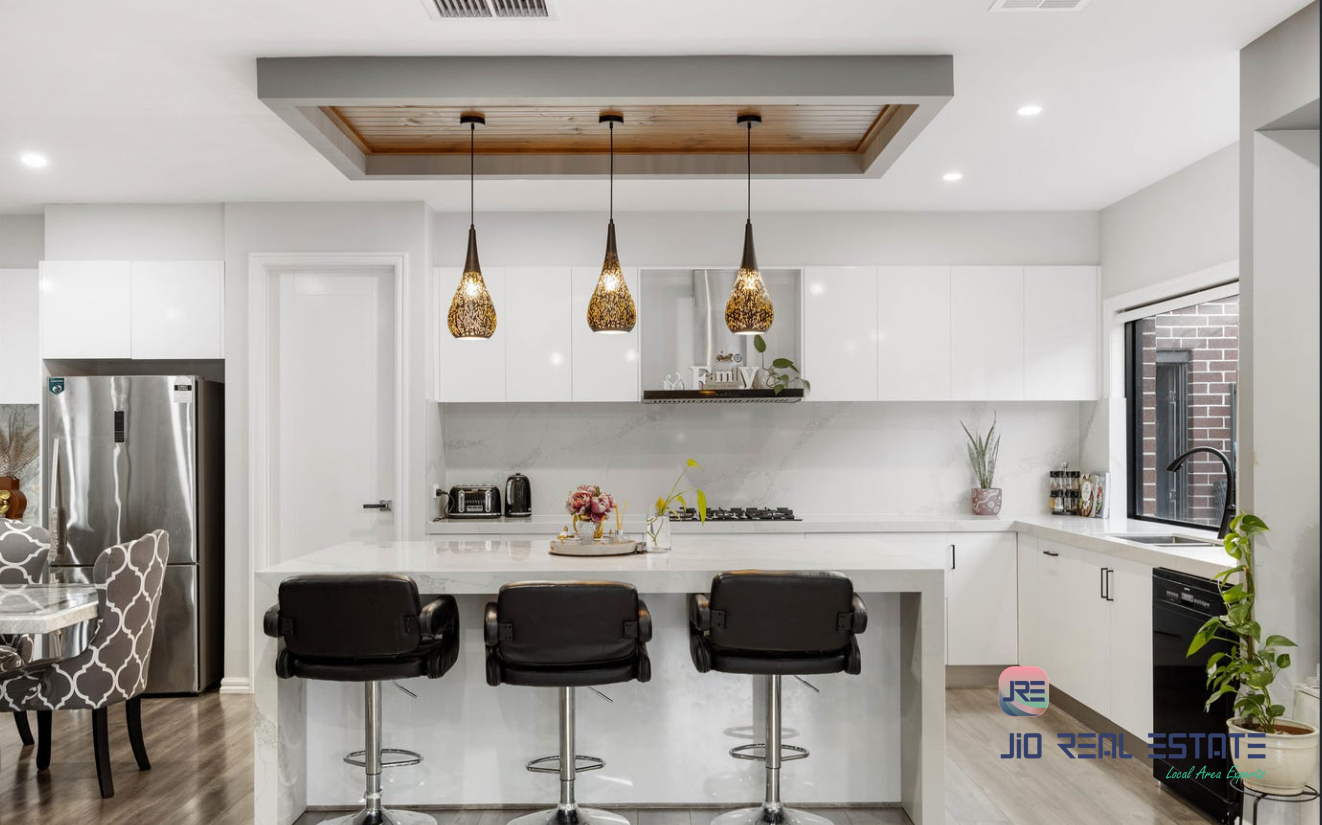 44 Riverside Concourse, Cobblebank VIC