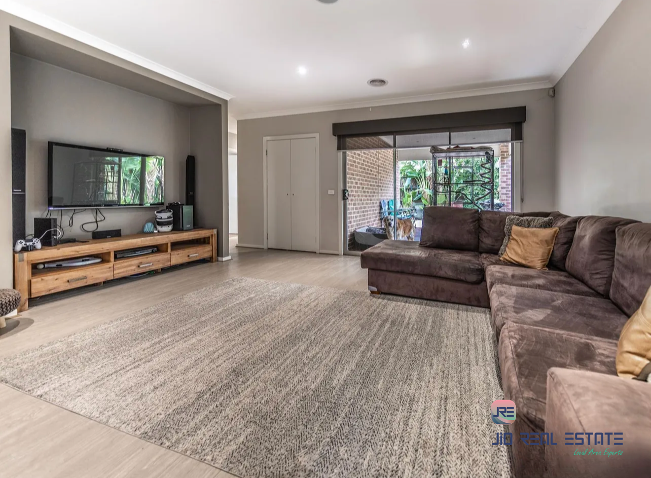 3 Castletown Boulevard, Weir Views VIC