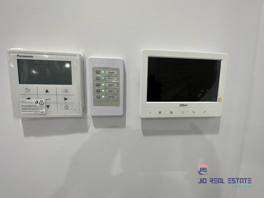 33 Riversdale Boulevard, Weir Views VIC