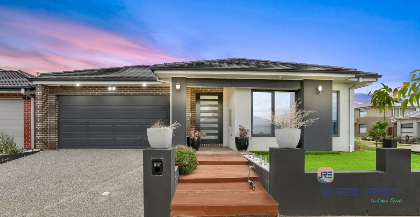 23 Kirkham Drive, Thornhill Park VIC