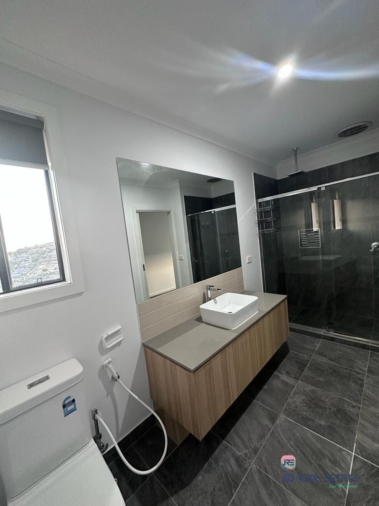 40 Beckview Crescent, Sunbury VIC