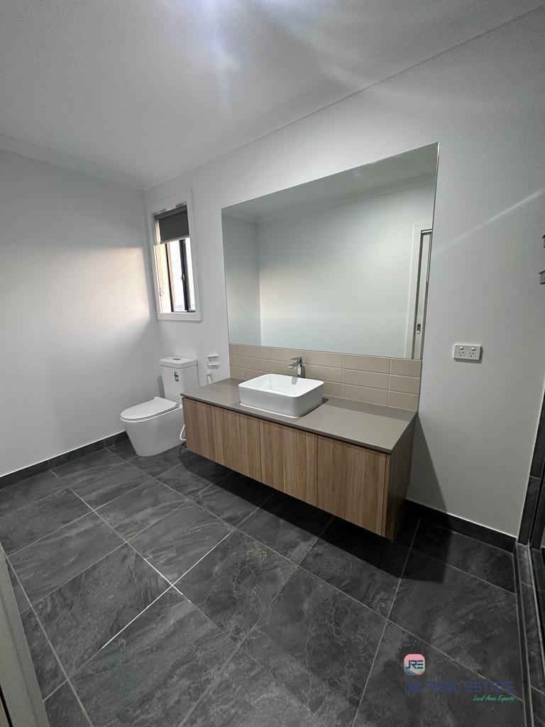 40 Beckview Crescent, Sunbury VIC