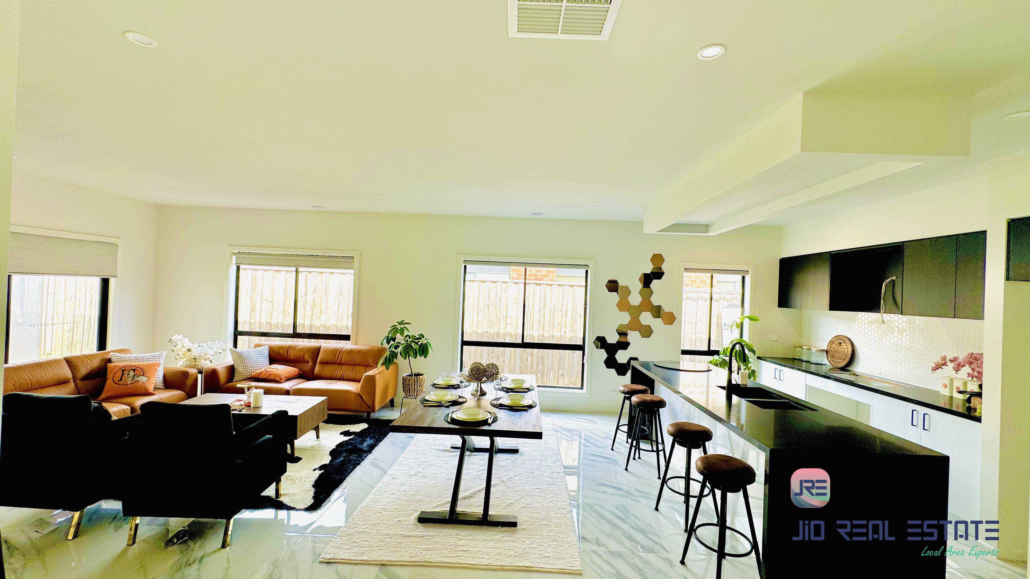 26 Butterscotch Esplanade, Manor Lakes VIC