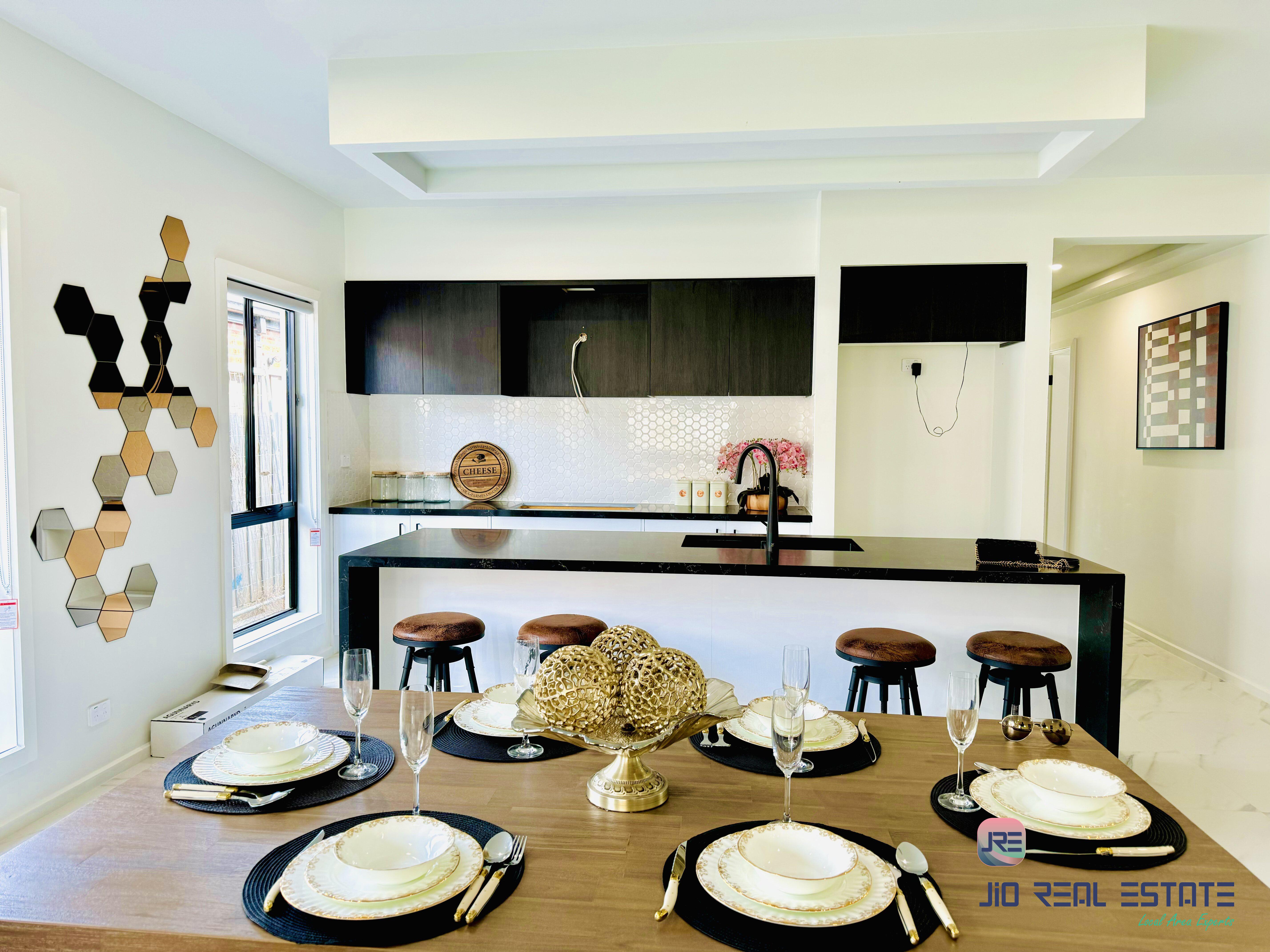 26 Butterscotch Esplanade, Manor Lakes VIC