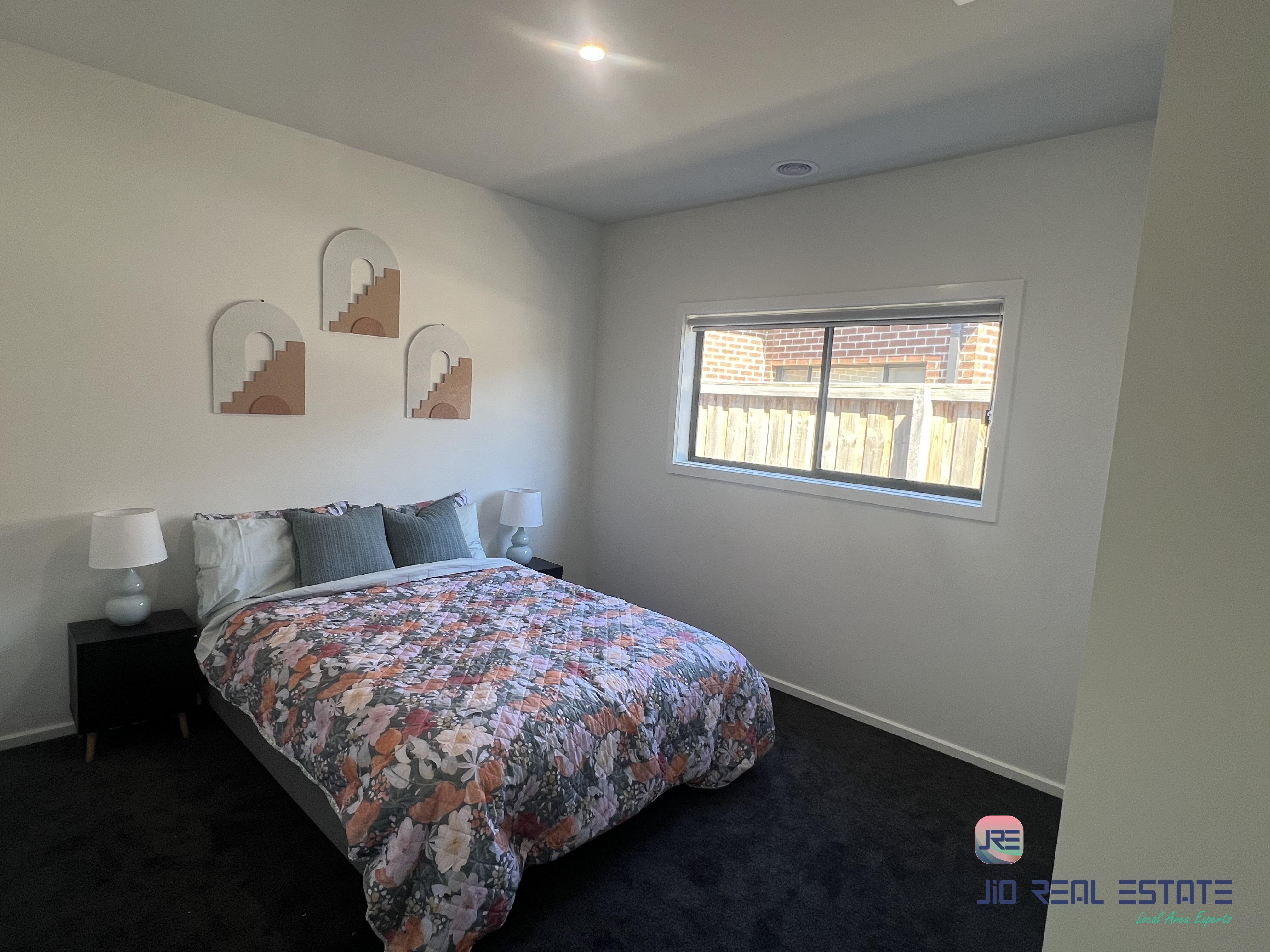 26 Butterscotch Esplanade, Manor Lakes VIC