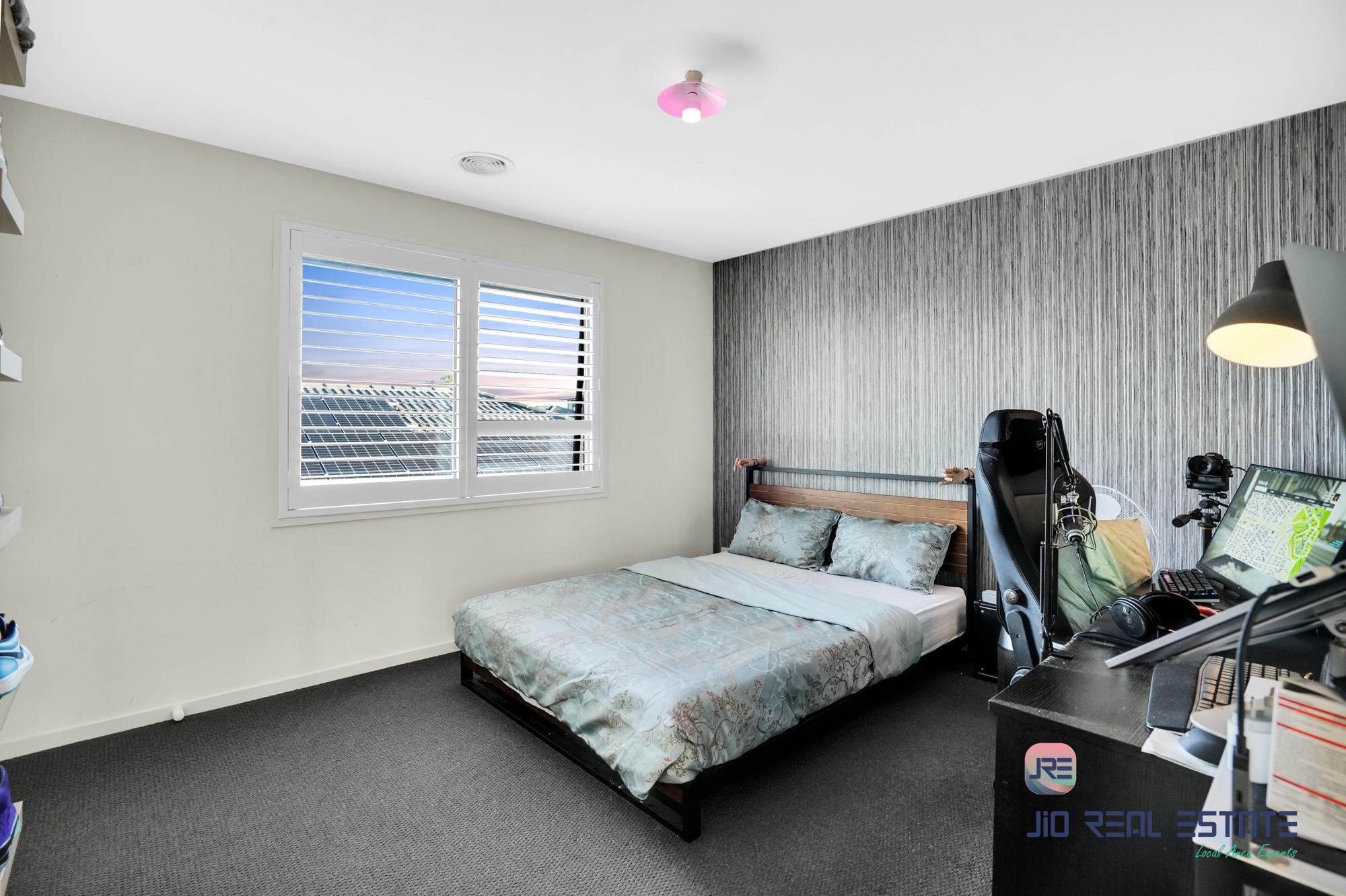 3 Exmouth Street, Thornhill Park VIC