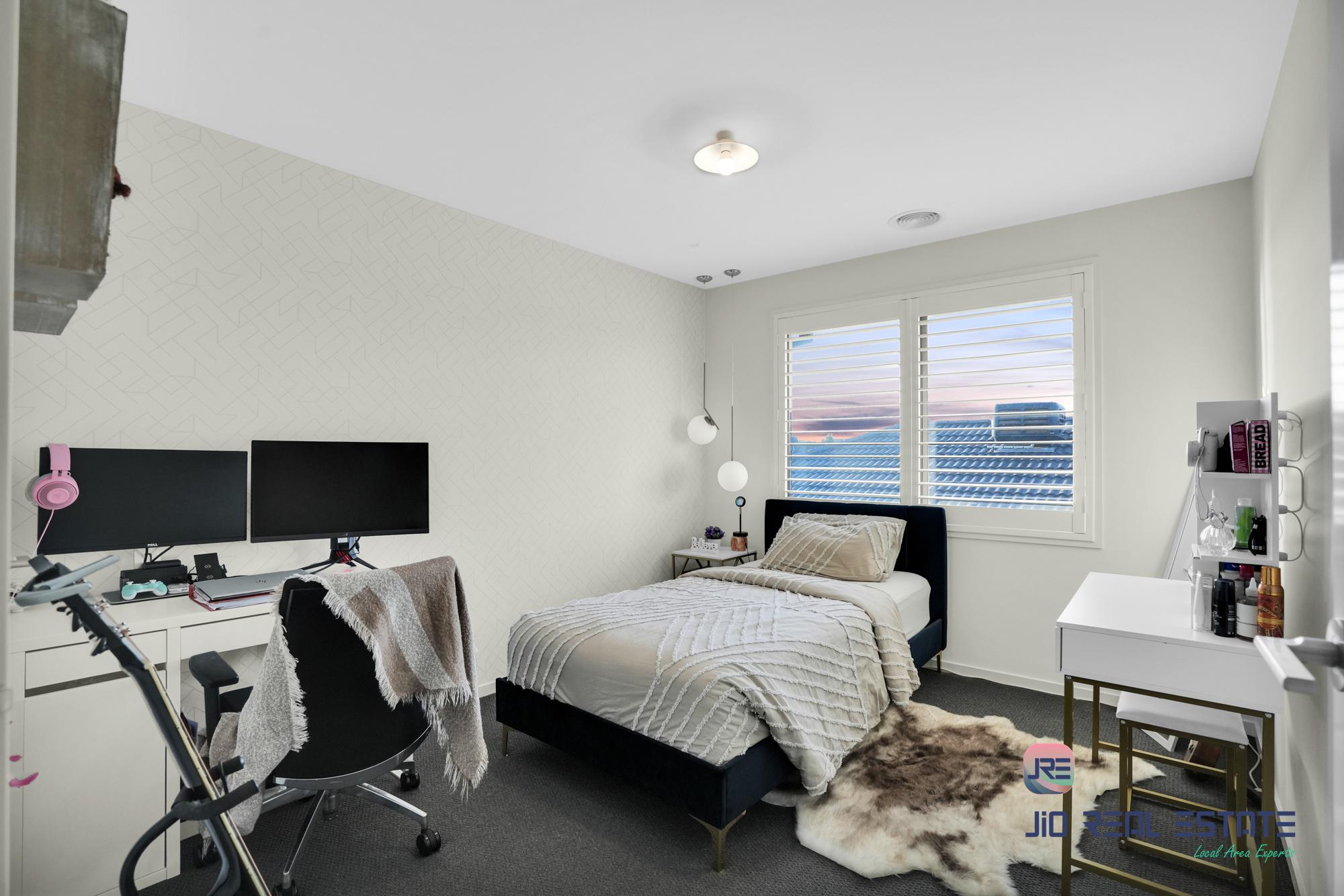 3 Exmouth Street, Thornhill Park VIC