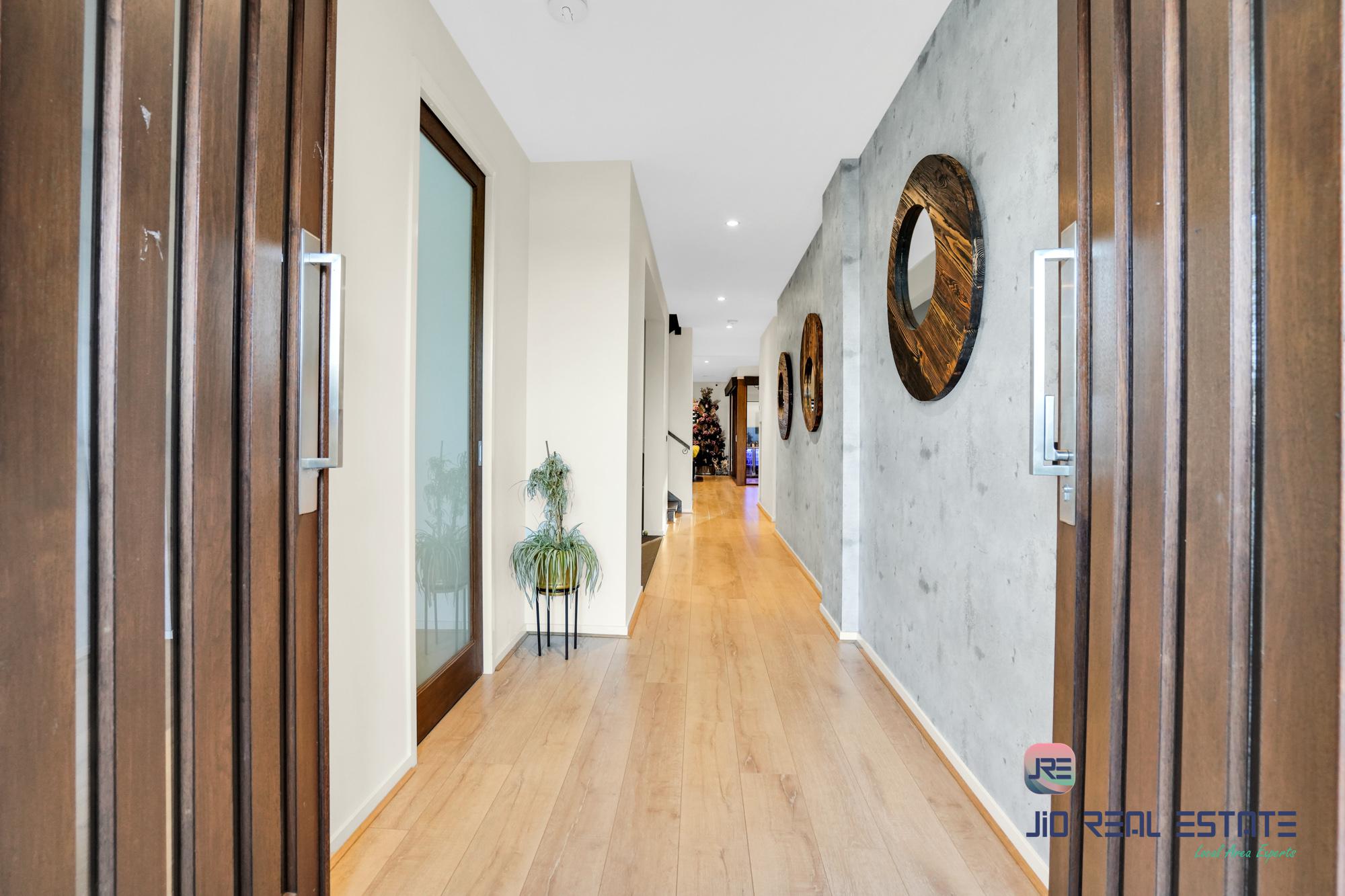 3 Exmouth Street, Thornhill Park VIC