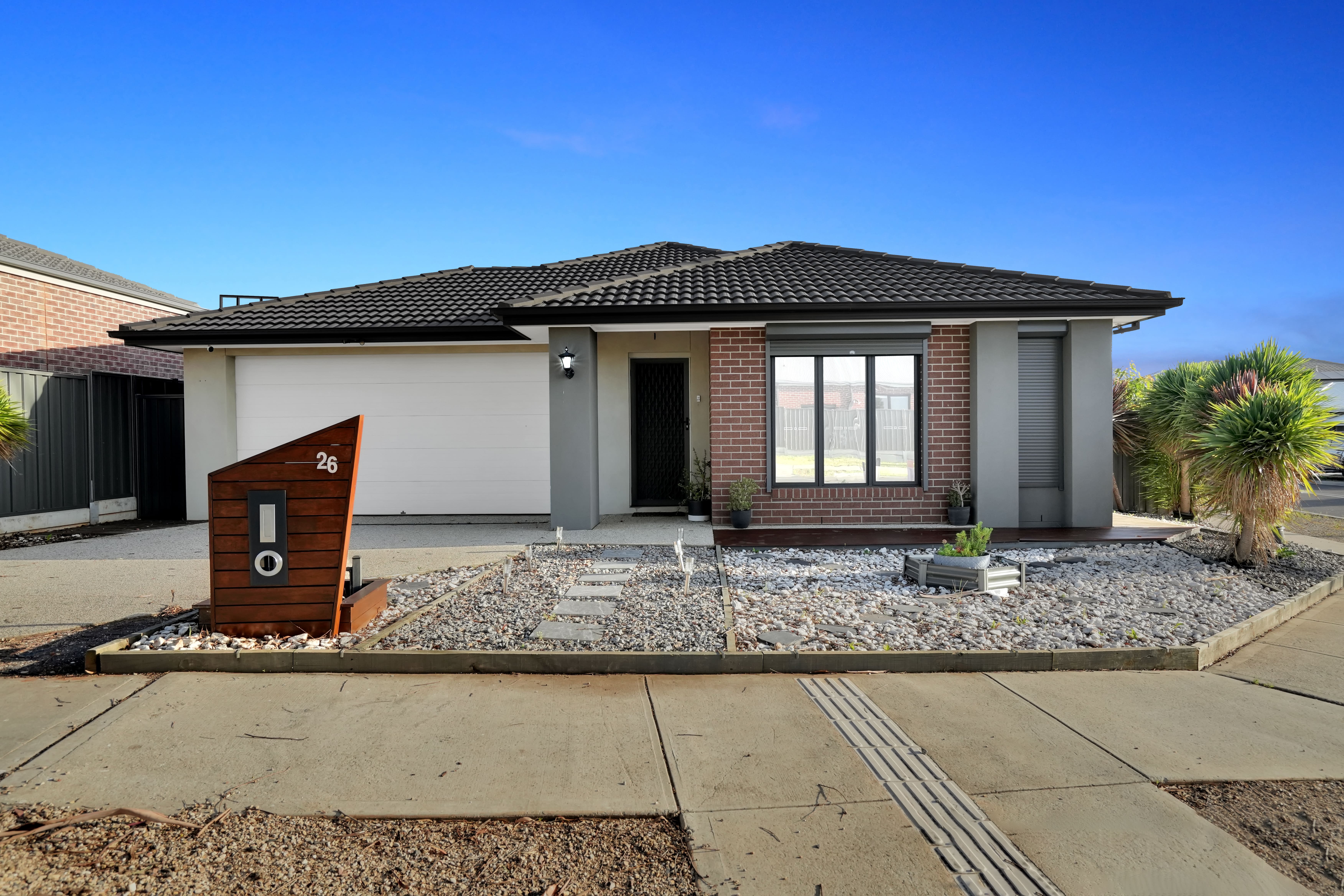 26 Stonehenge Drive, Cobblebank VIC