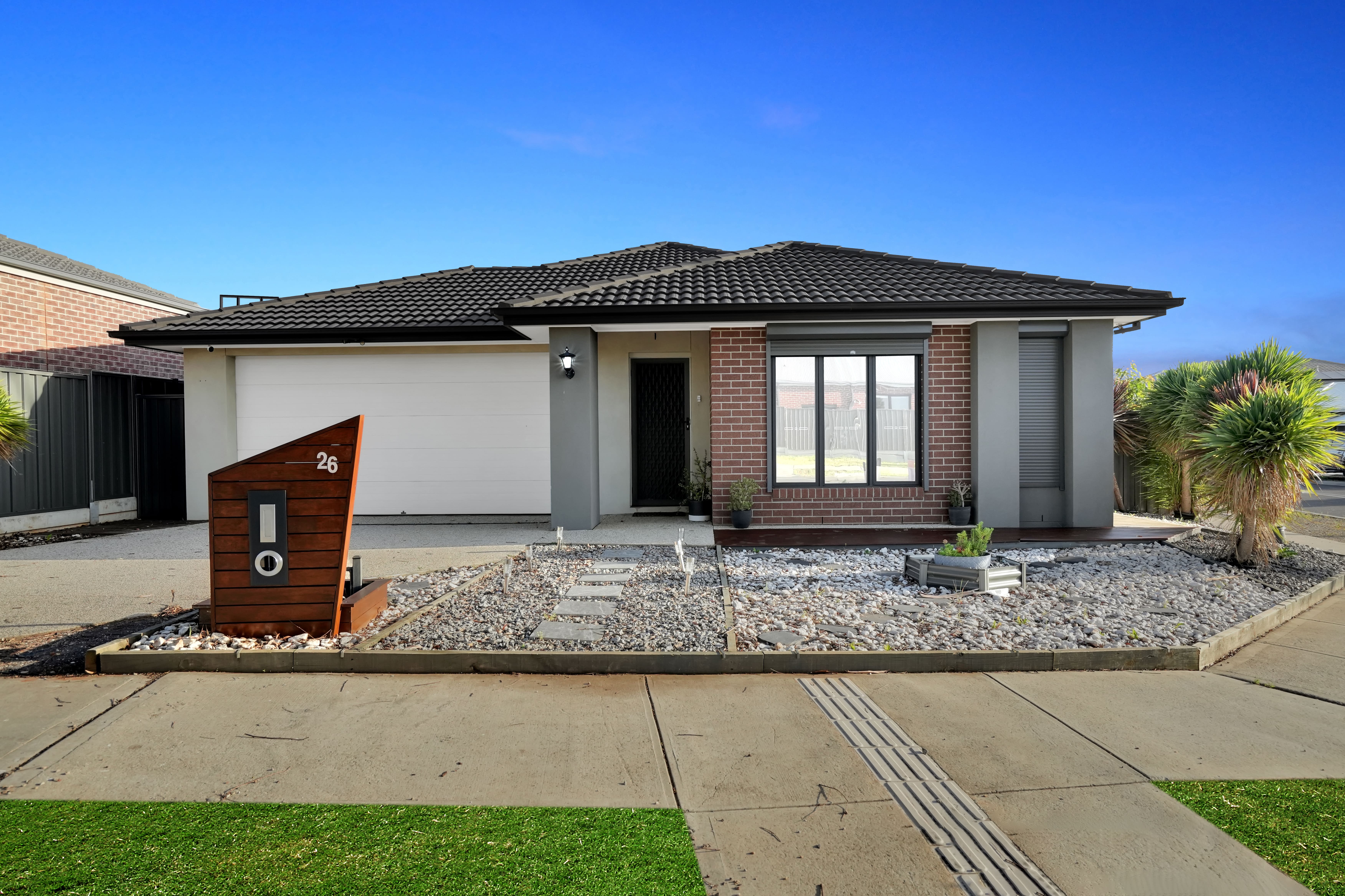 26 Stonehenge Drive, Cobblebank VIC