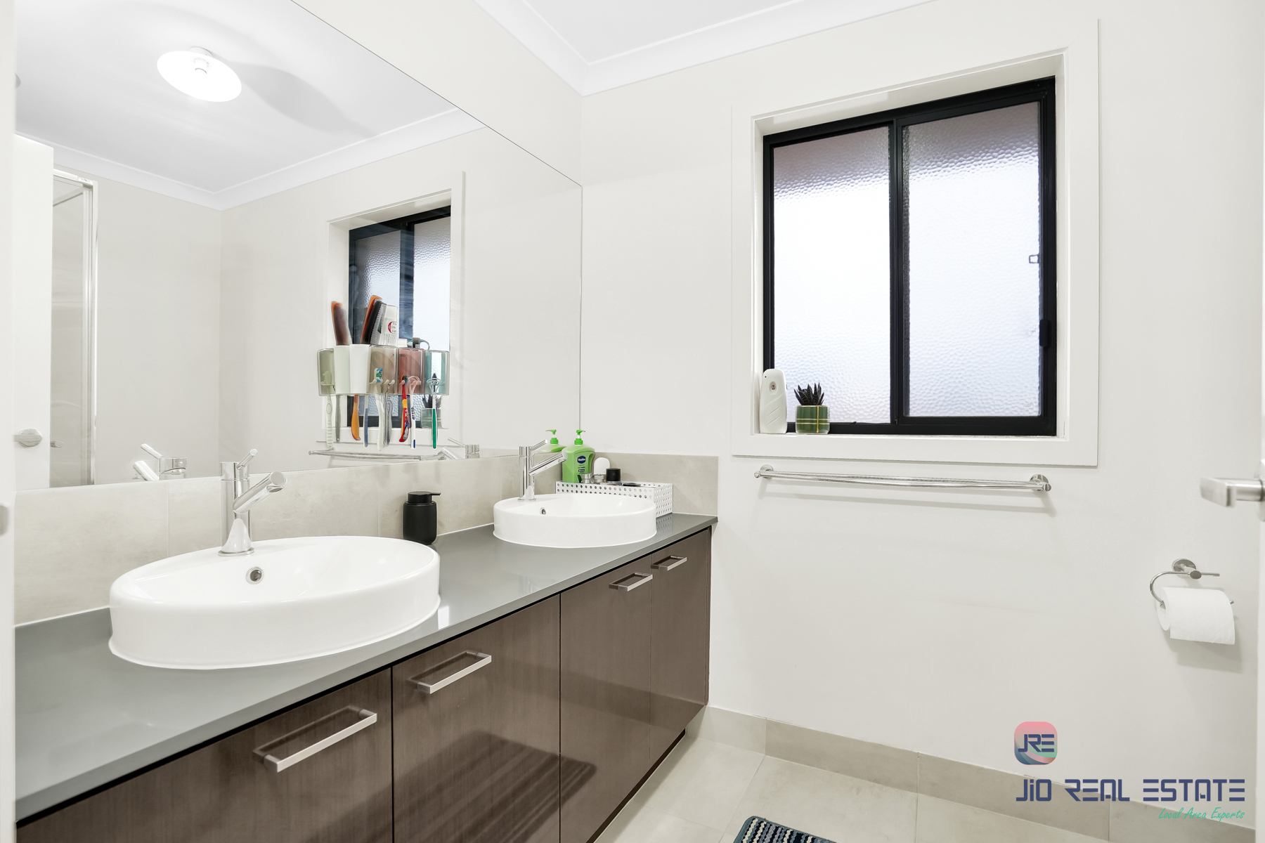 12 Fiona Road, Cobblebank VIC