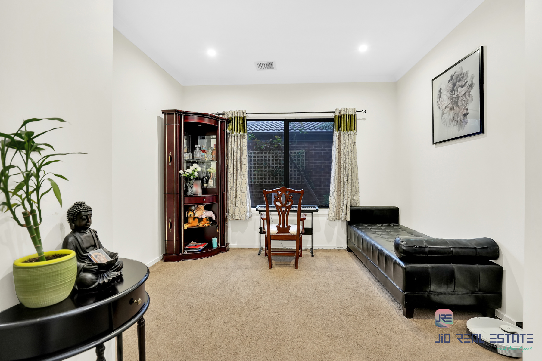 12 Fiona Road, Cobblebank VIC