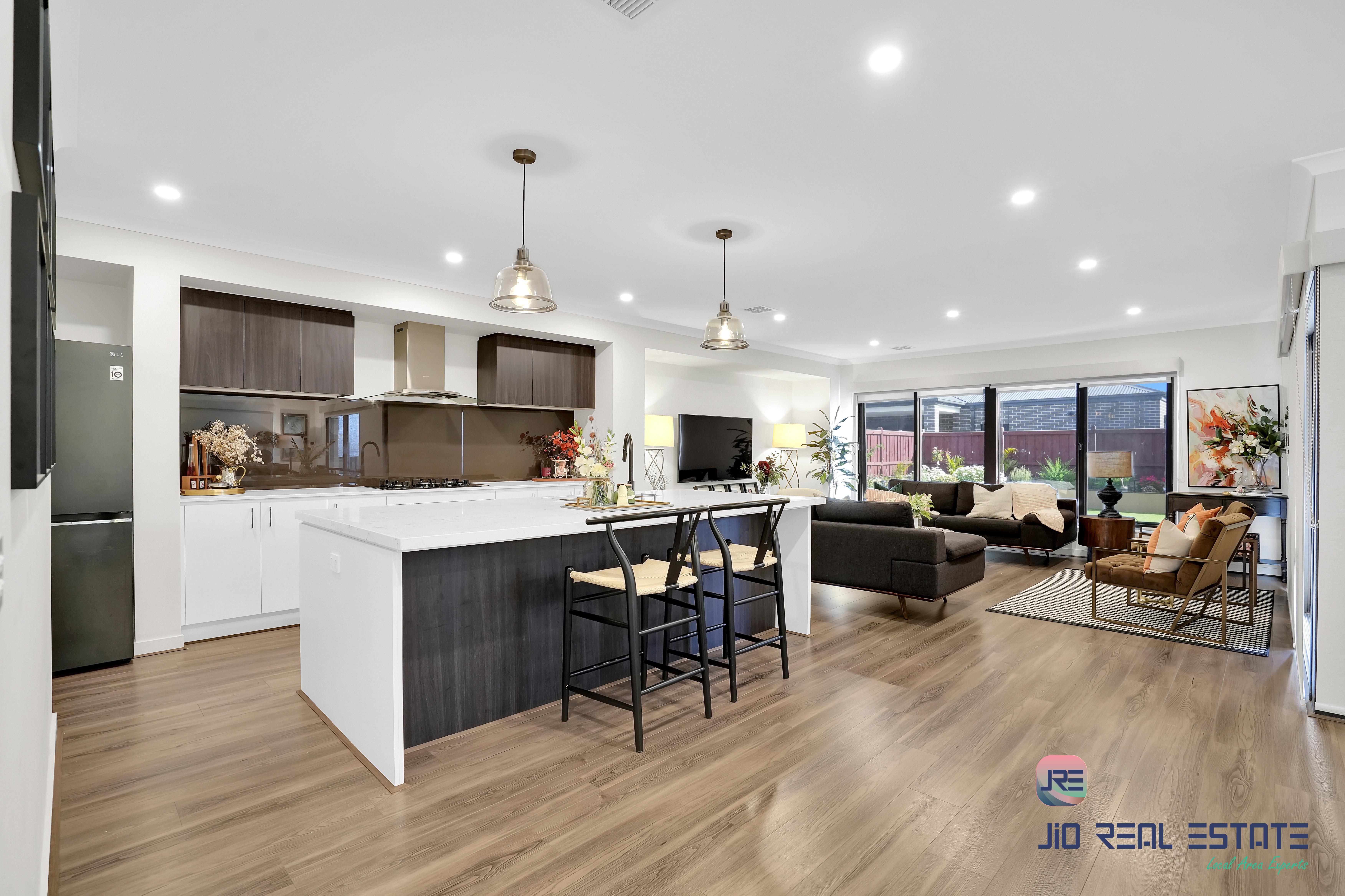 6 Marcela Place, Thornhill Park VIC