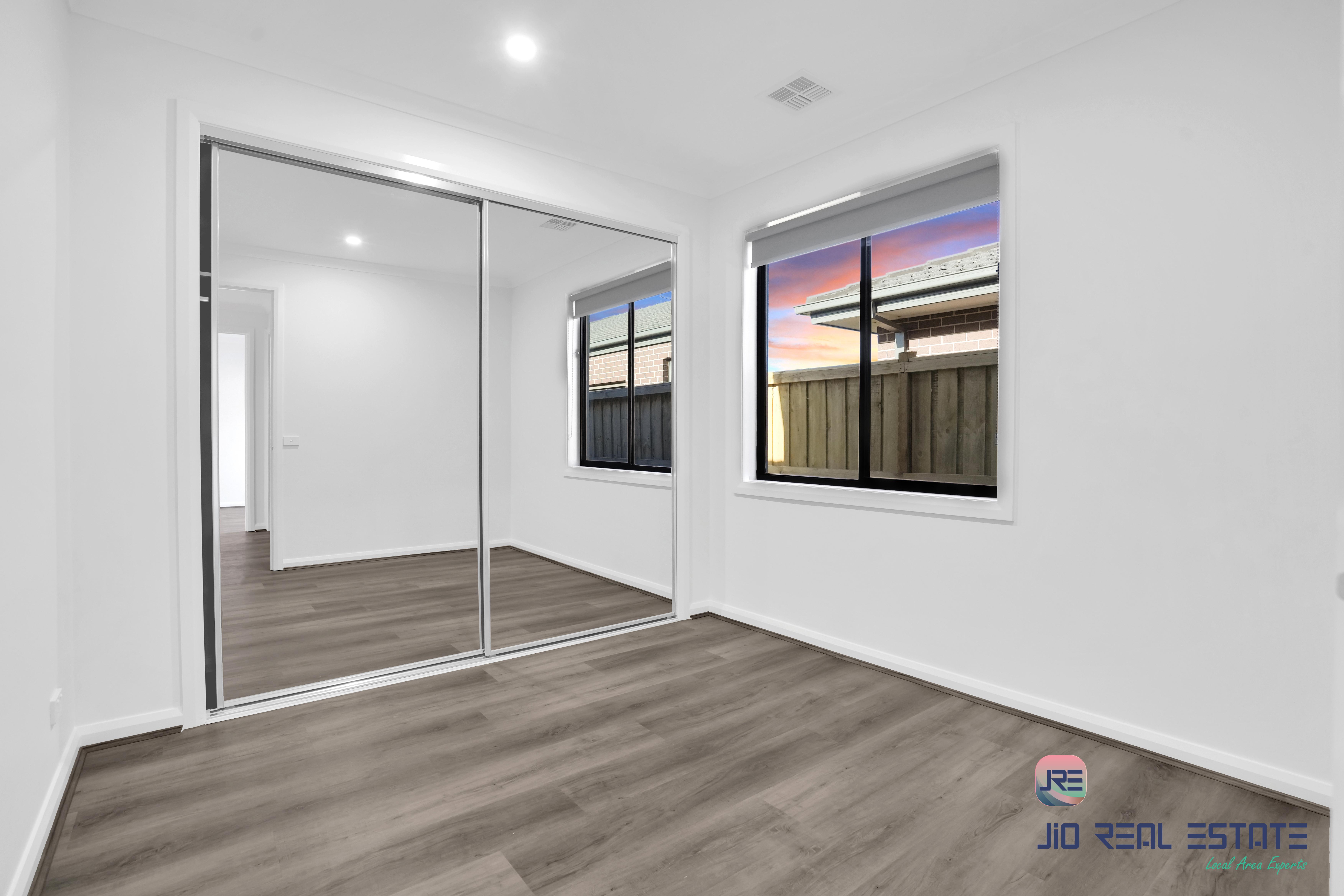 1 Harshaw Road, Thornhill Park VIC