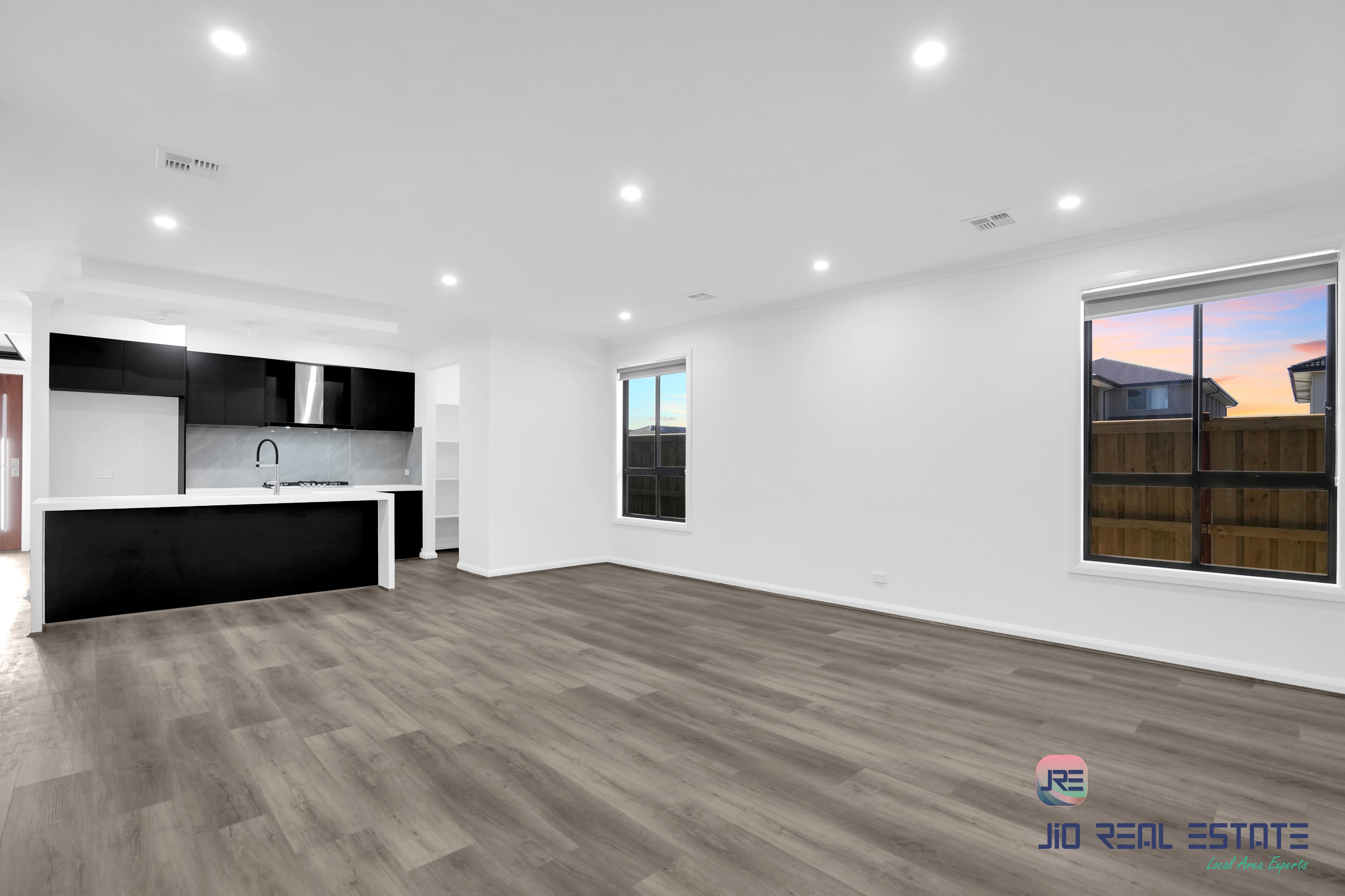 1 Harshaw Road, Thornhill Park VIC