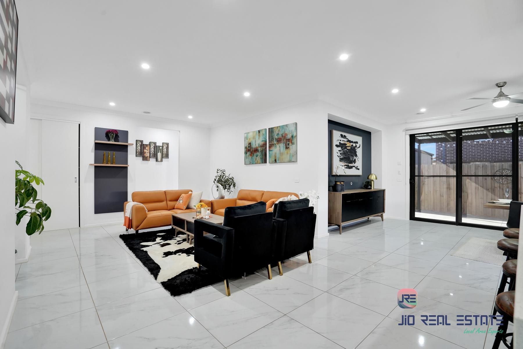 17 Kangaroo Crescent, Aintree VIC