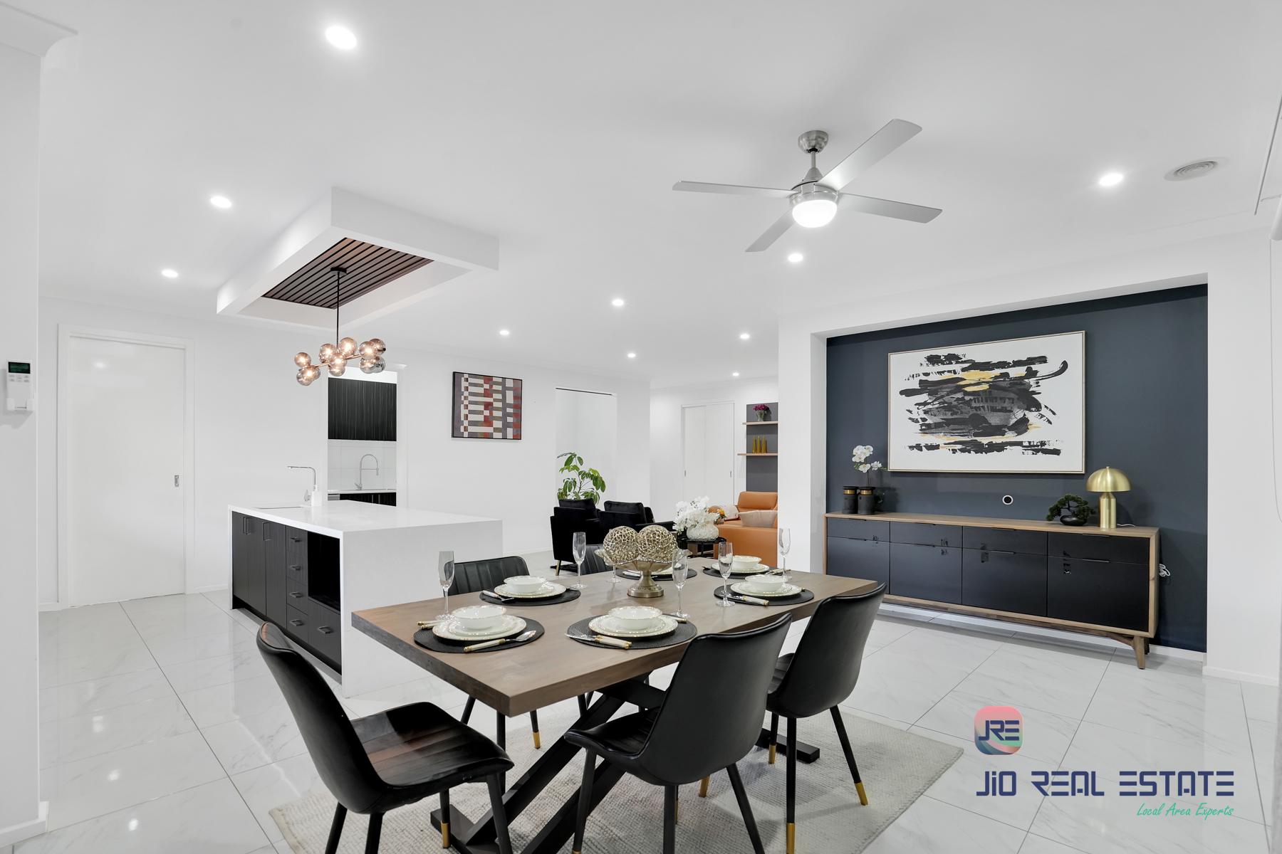 17 Kangaroo Crescent, Aintree VIC