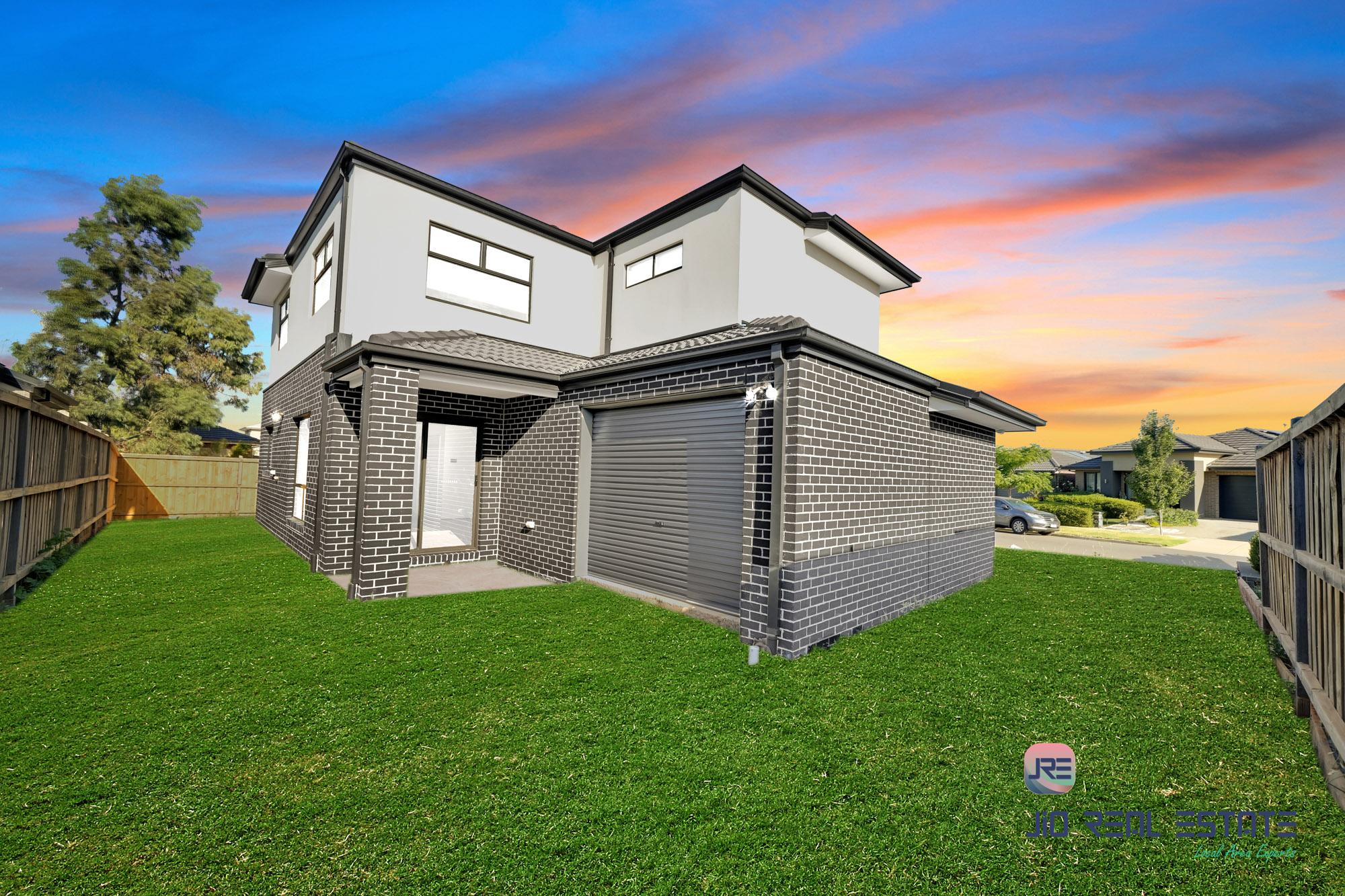 8 Acton Street, Thornhill Park VIC