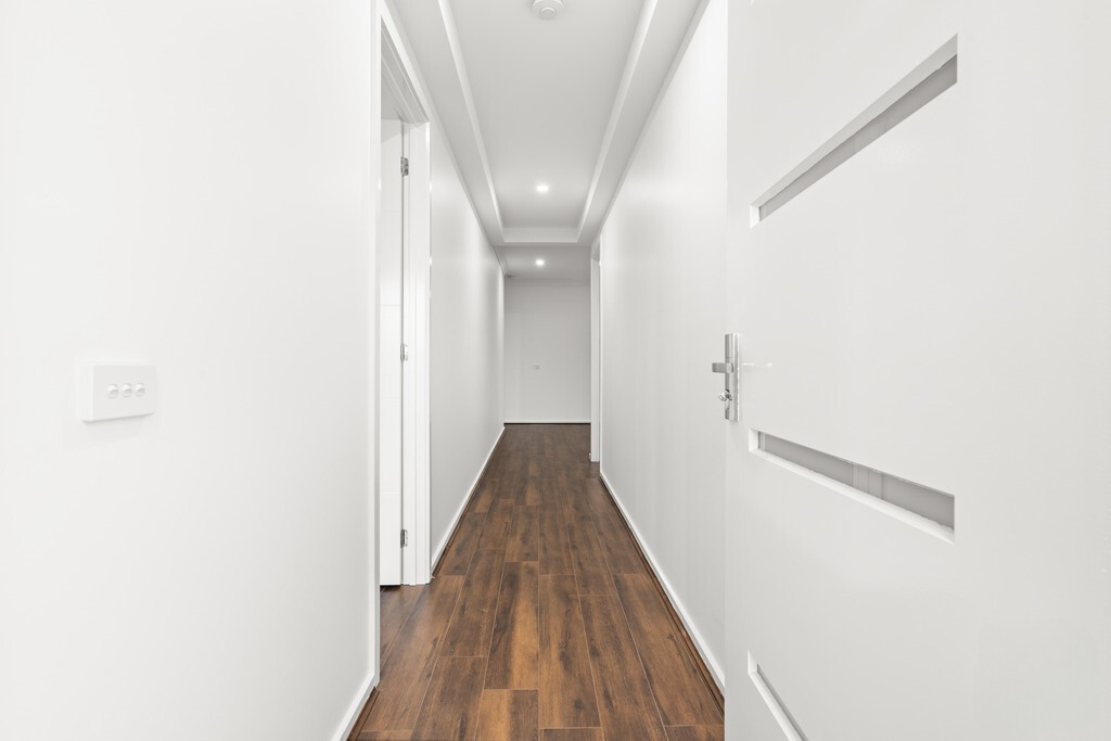 14 Camelon Avenue, Thornhill Park VIC