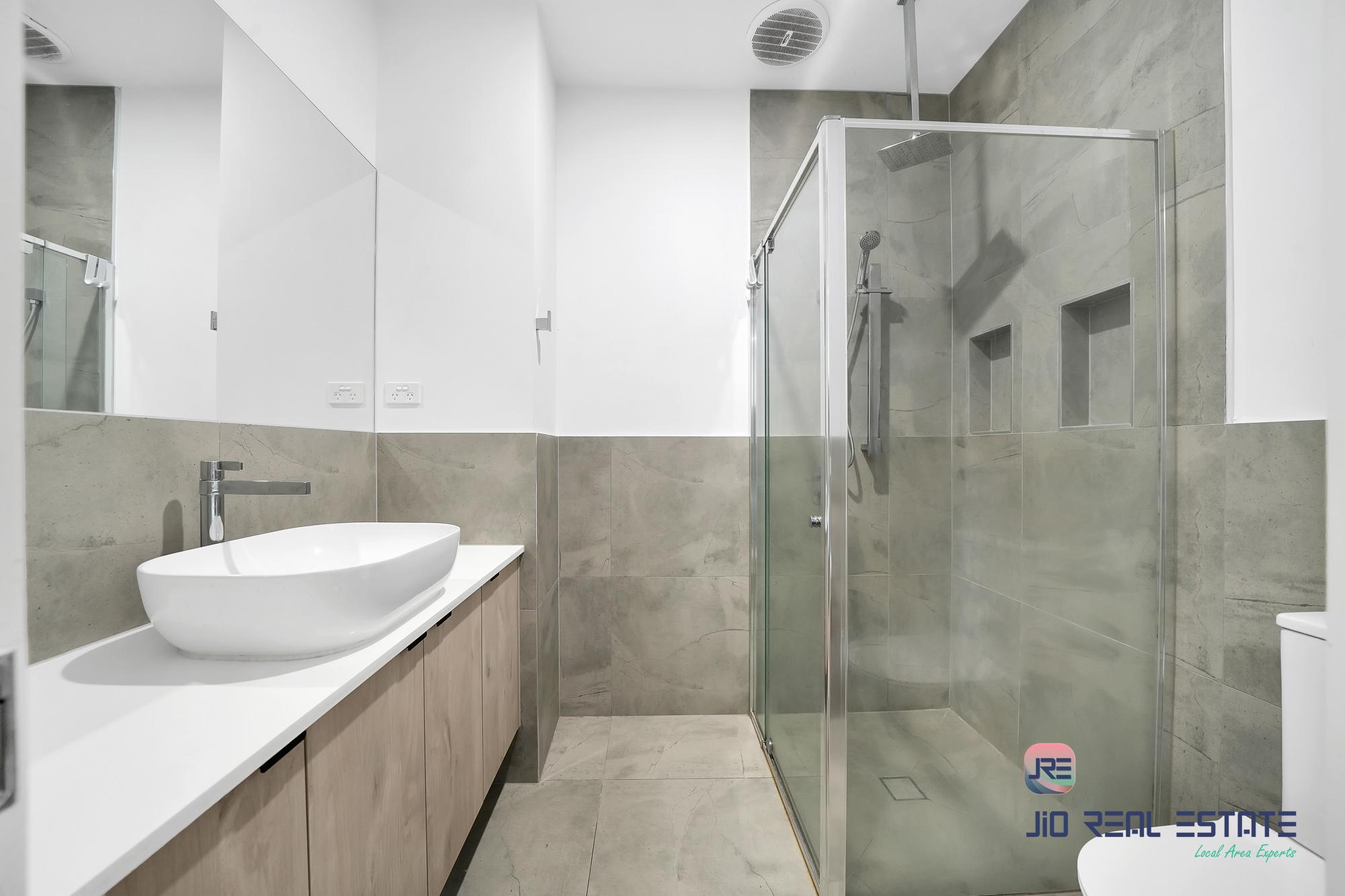 5 Amaya Way, Rockbank VIC