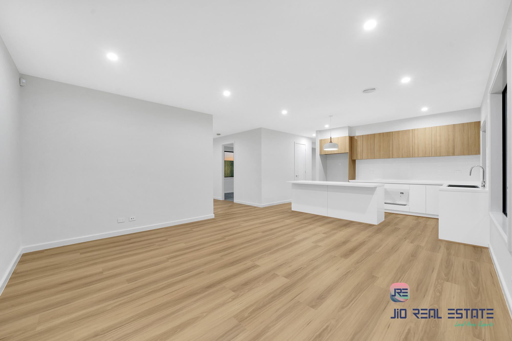 17 Marigold Drive, Fraser Rise VIC