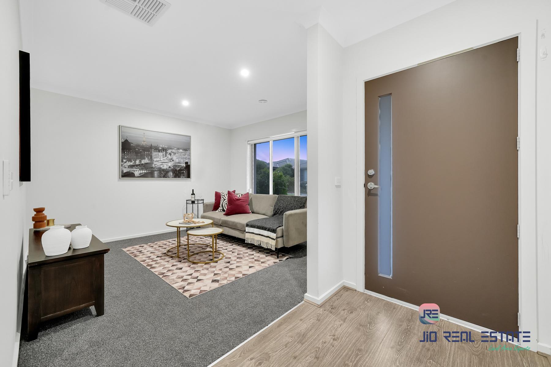 12 Litoria Drive, Truganina VIC