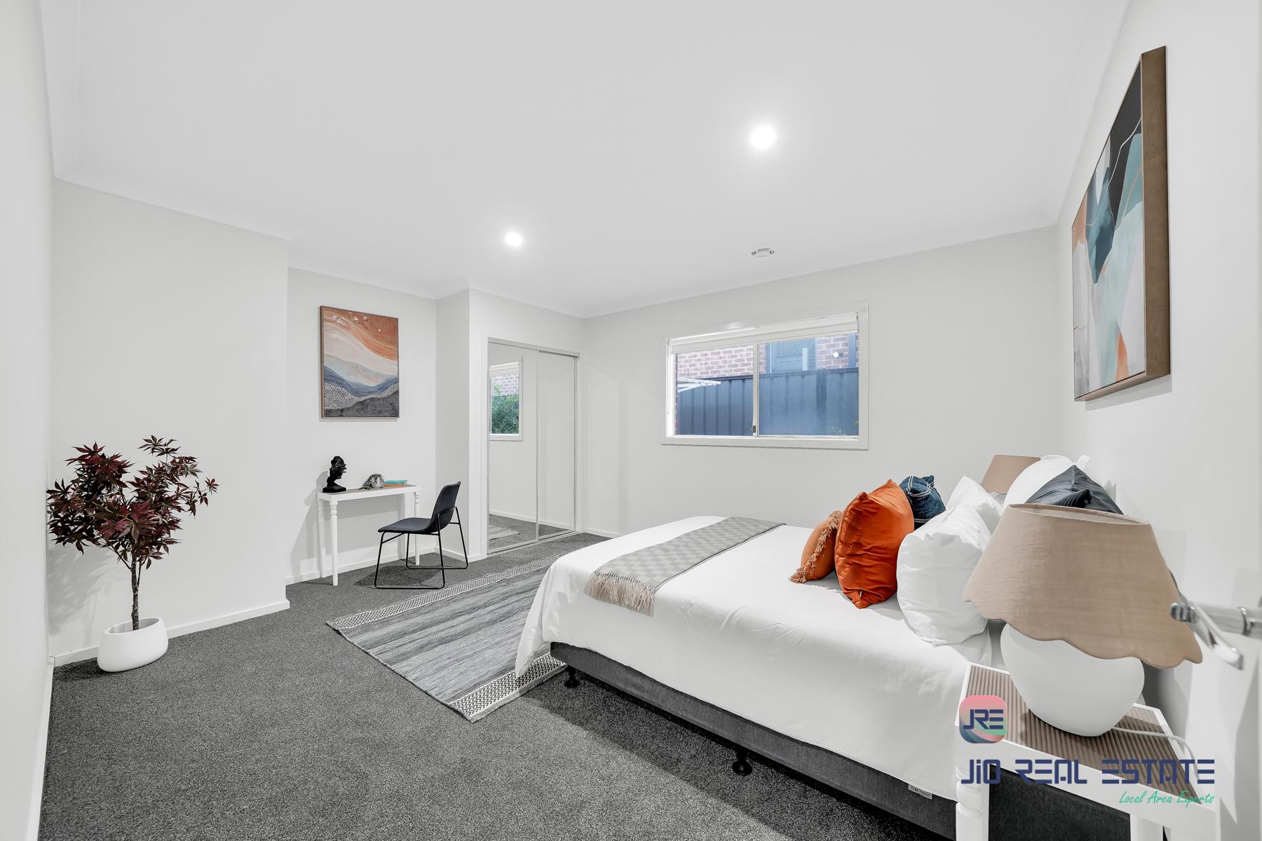 12 Litoria Drive, Truganina VIC