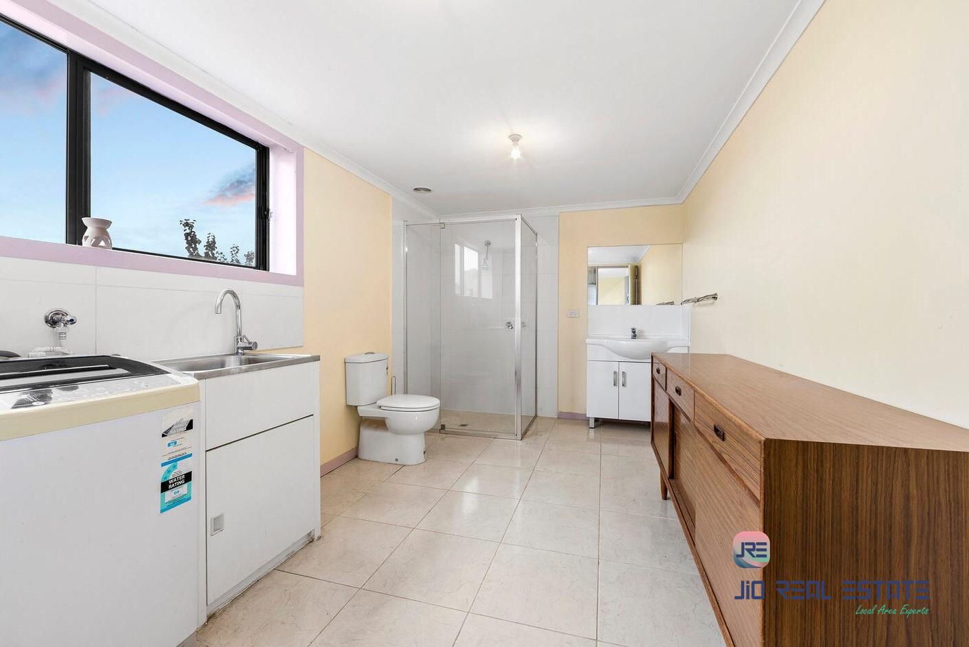 23 Bourkes Road, Darley VIC