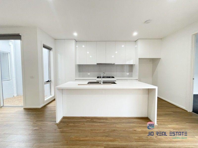 19 Grazing Road, Weir Views VIC