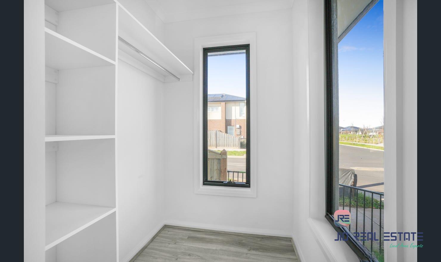 7 Alliance Grove, Rockbank VIC