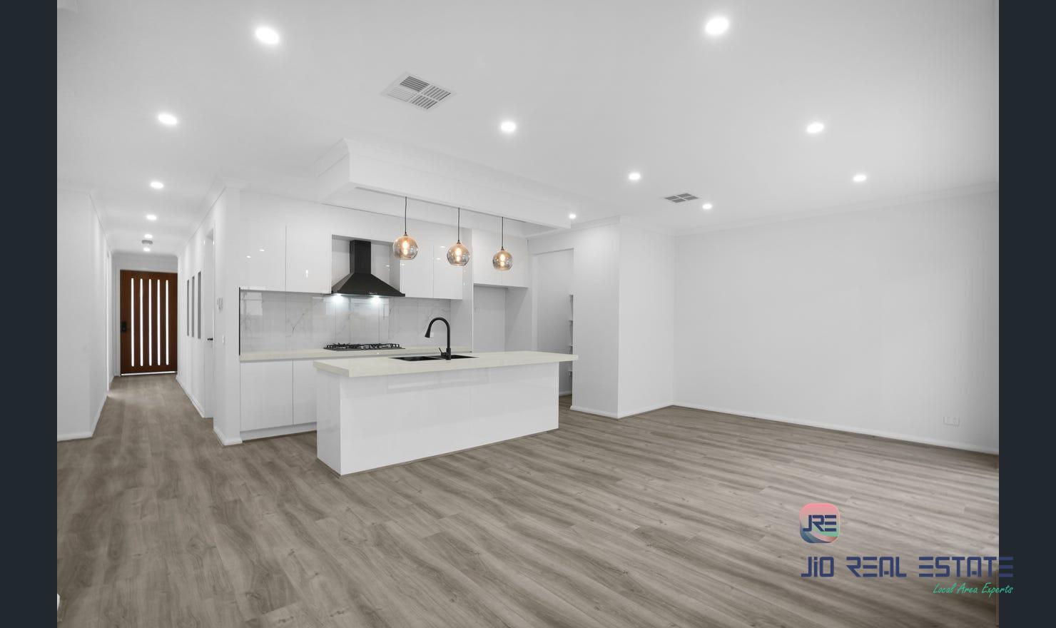 7 Alliance Grove, Rockbank VIC