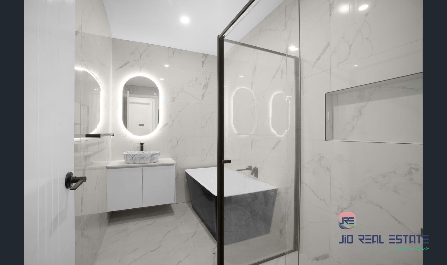 7 Alliance Grove, Rockbank VIC