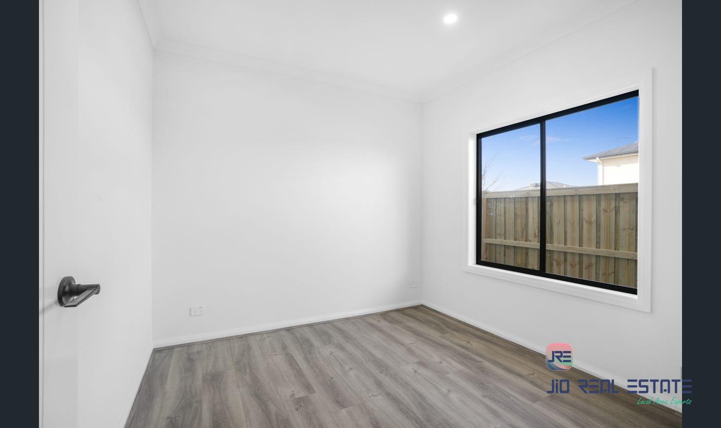 7 Alliance Grove, Rockbank VIC