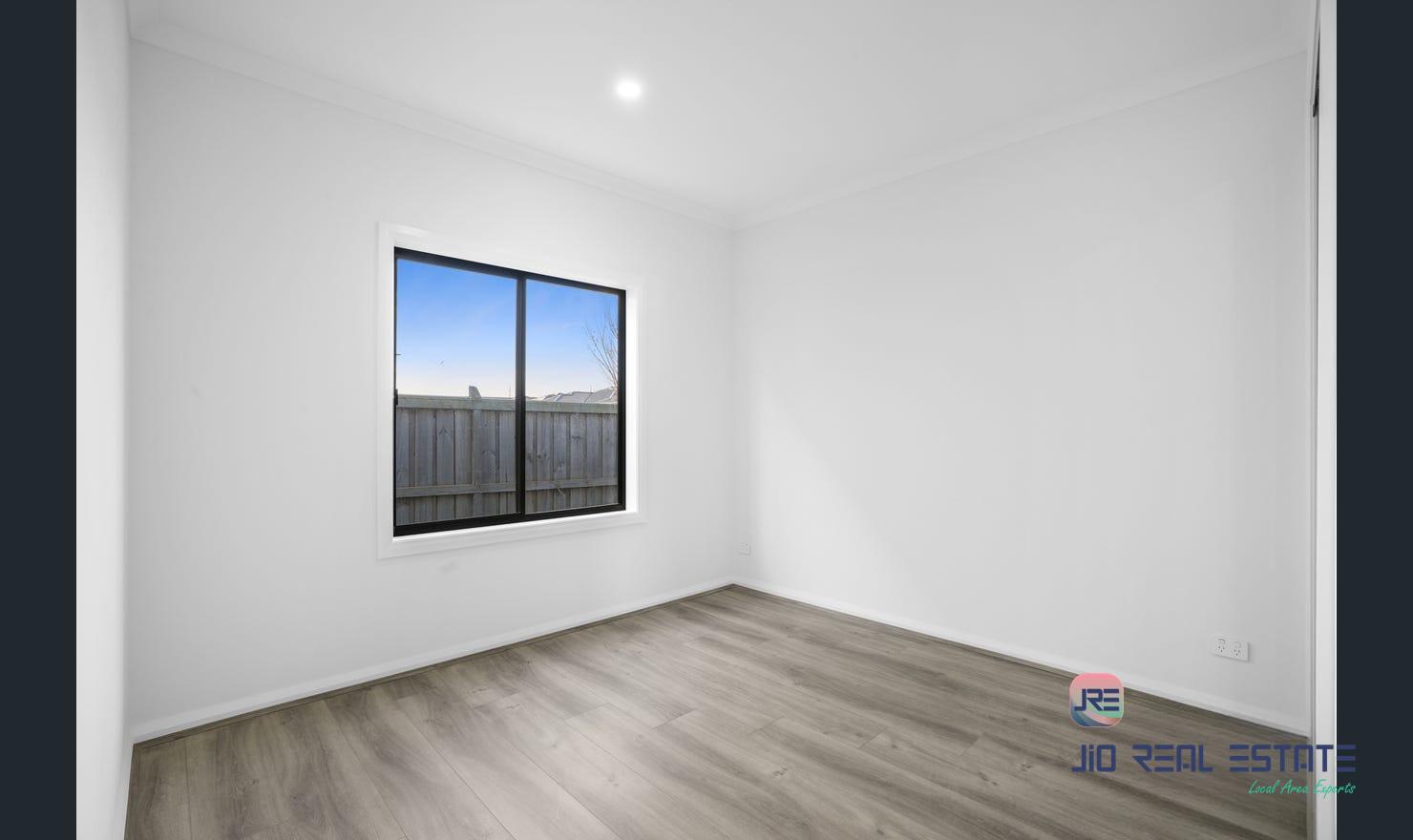 7 Alliance Grove, Rockbank VIC