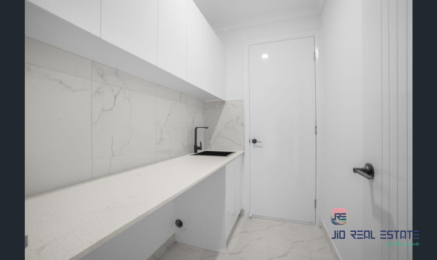 7 Alliance Grove, Rockbank VIC