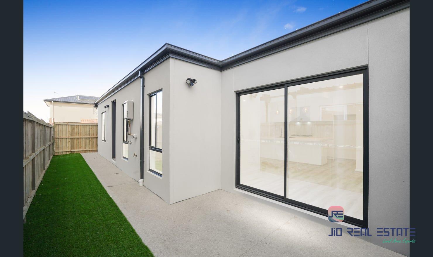 7 Alliance Grove, Rockbank VIC