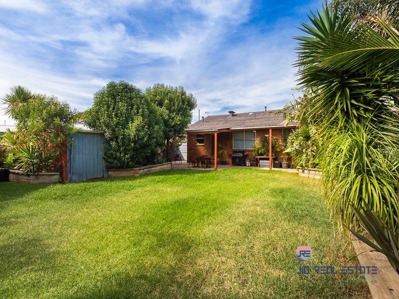 8 Burnley Street, Laverton VIC