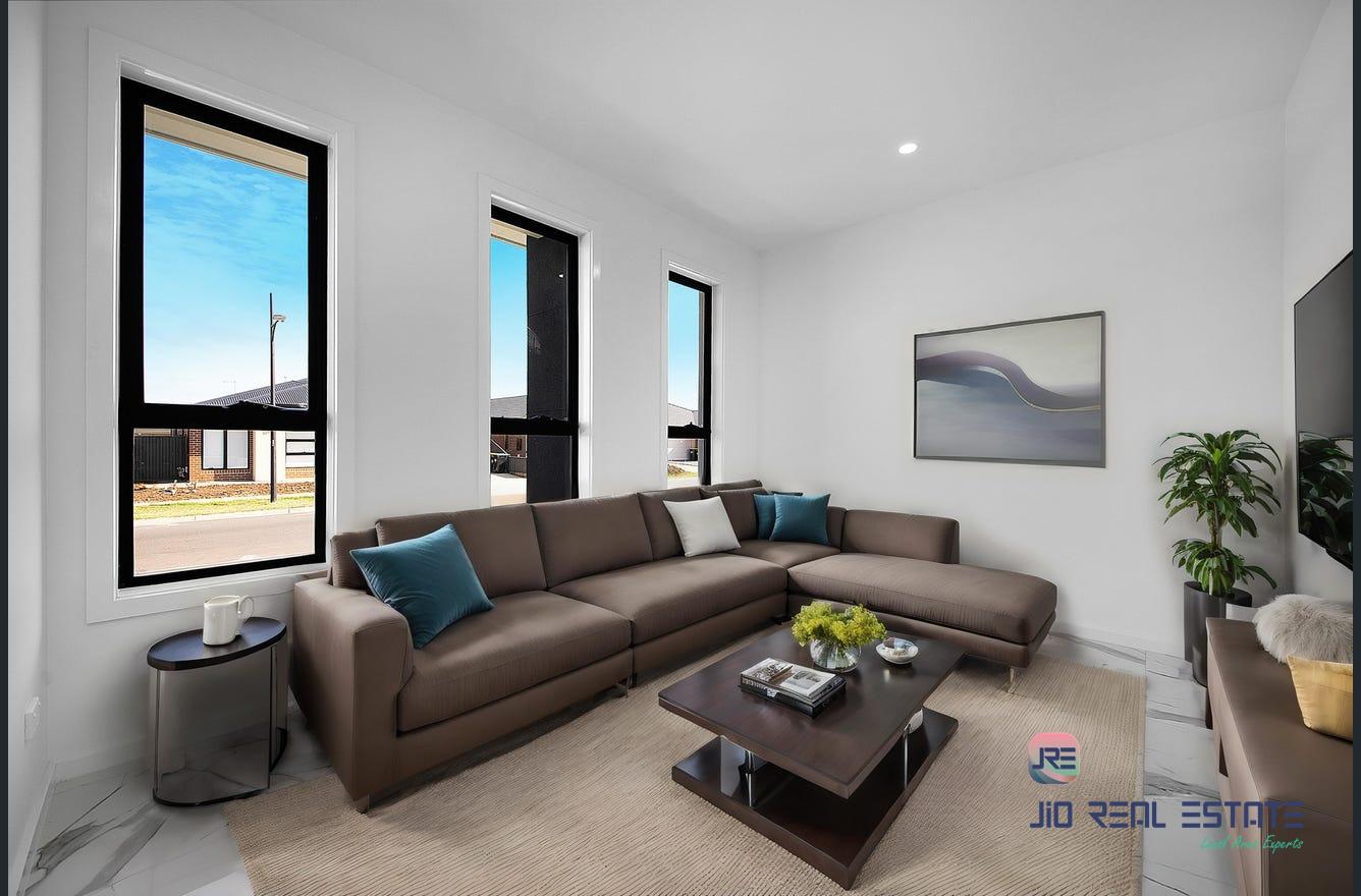 8 Ranelagh Avenue, Strathtulloh VIC