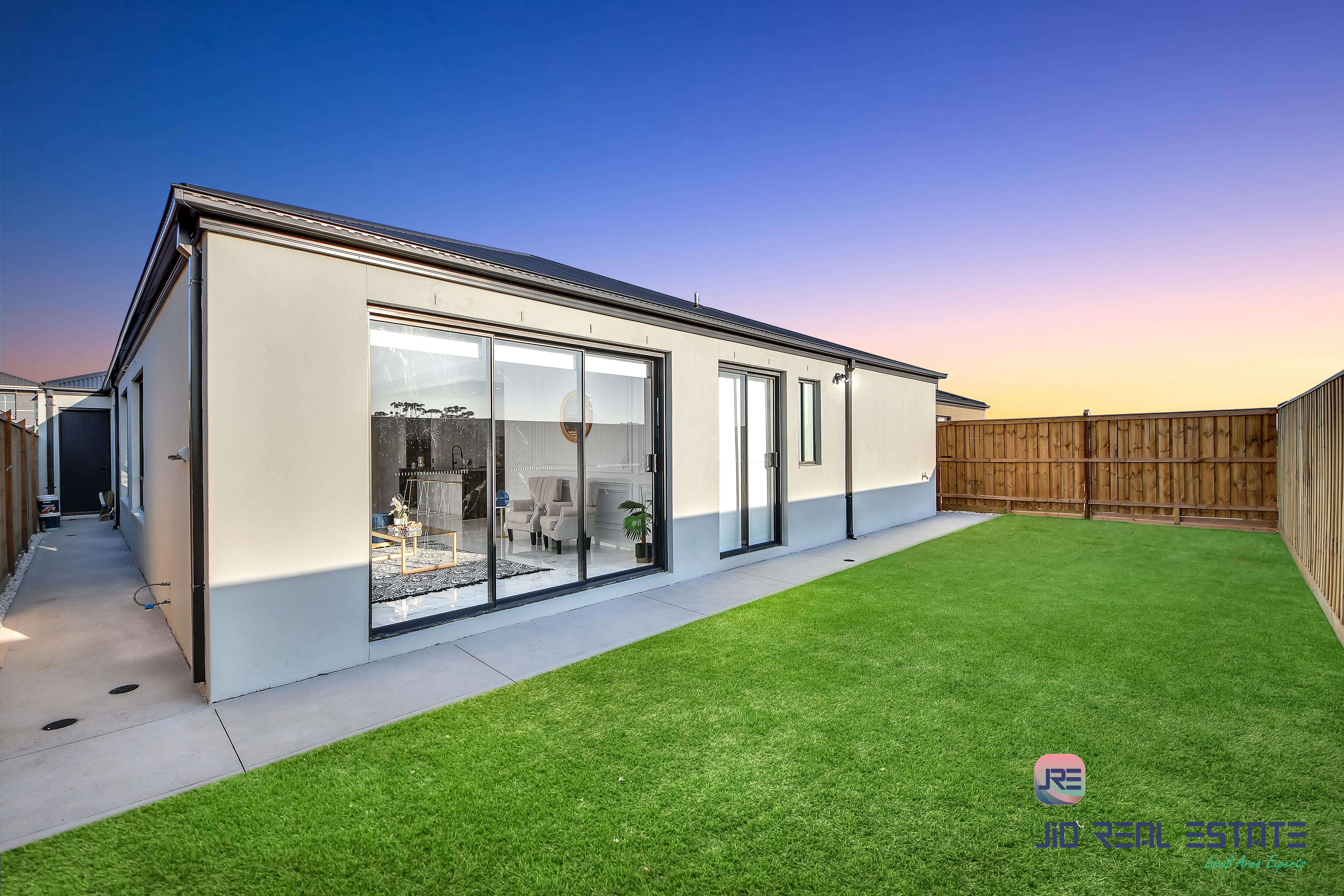 20 Wensleydale Drive, Rockbank VIC