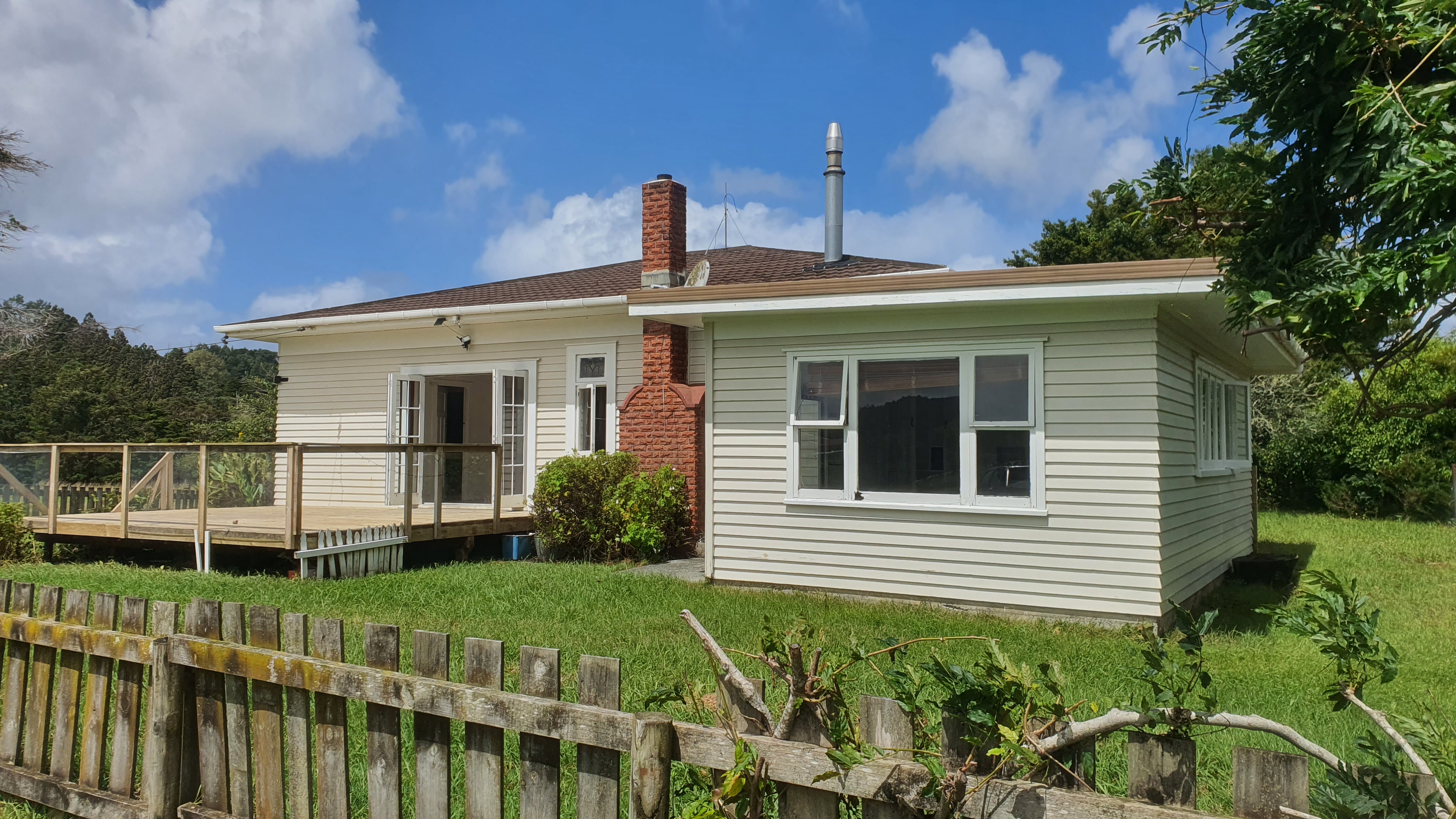 Residential in Whangaripo