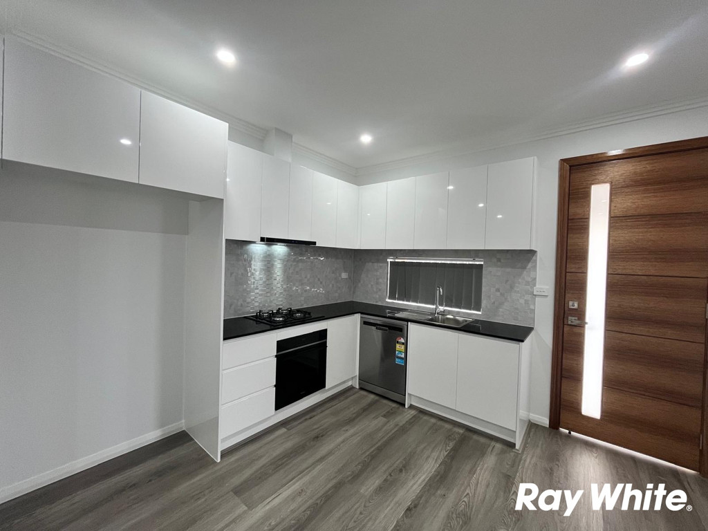 Brand New Granny Flat - Close to All Amenities