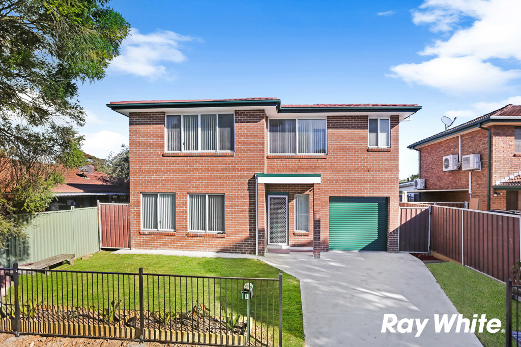 Family Home - Great Location