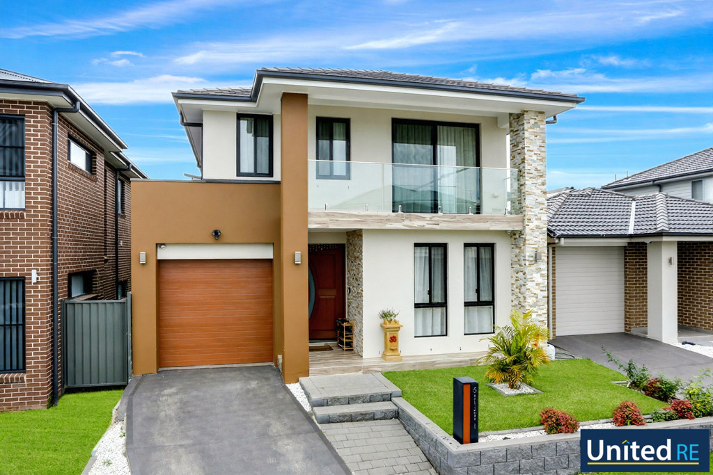 PERFECT FAMILY HOME WITH A NICE PERGOLA