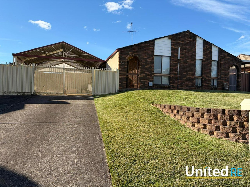 Three Bedroom Family Home in St Clair